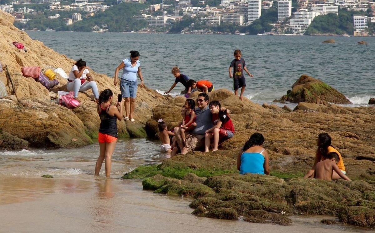 Habitantes de CdMx vacacionan en medio de la pandemia