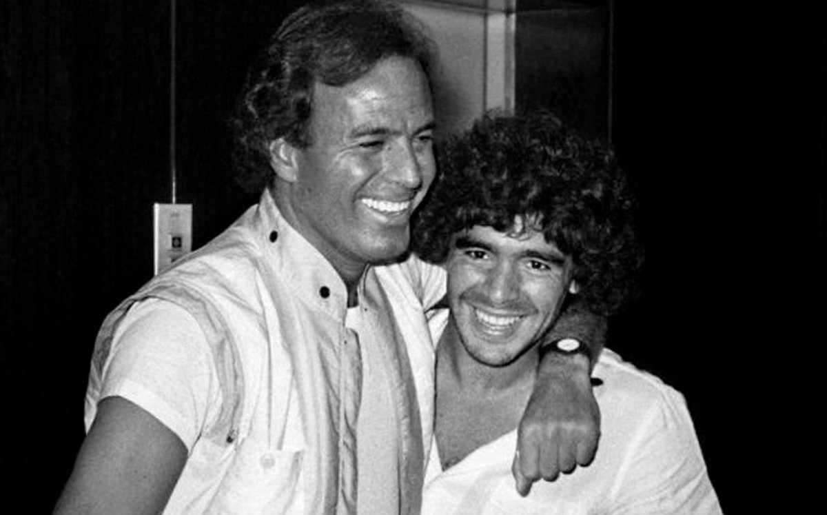 Julio Iglesias tras la muerte de Maradona: Te amaba mucho Diego