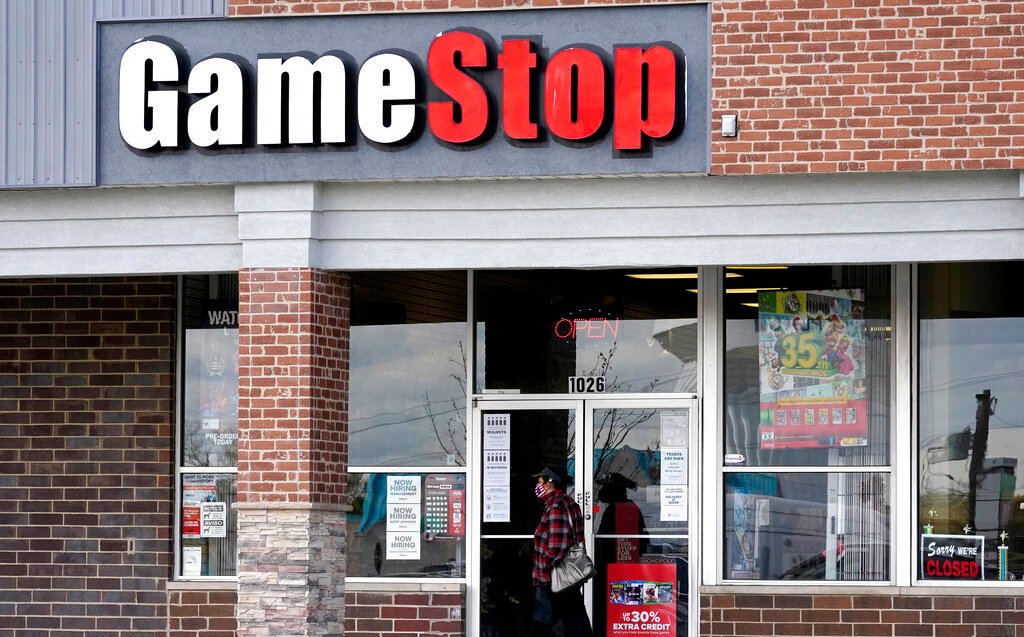 Efecto GameStop se desploma; acciones caen 21% en Wall Street