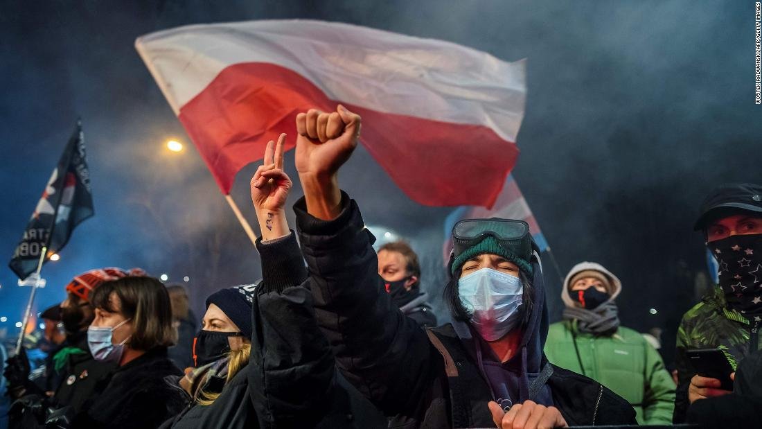 Ley de aborto en Polonia: entran en vigor nuevas restricciones que dan como resultado una prohibición casi total de las interrupciones