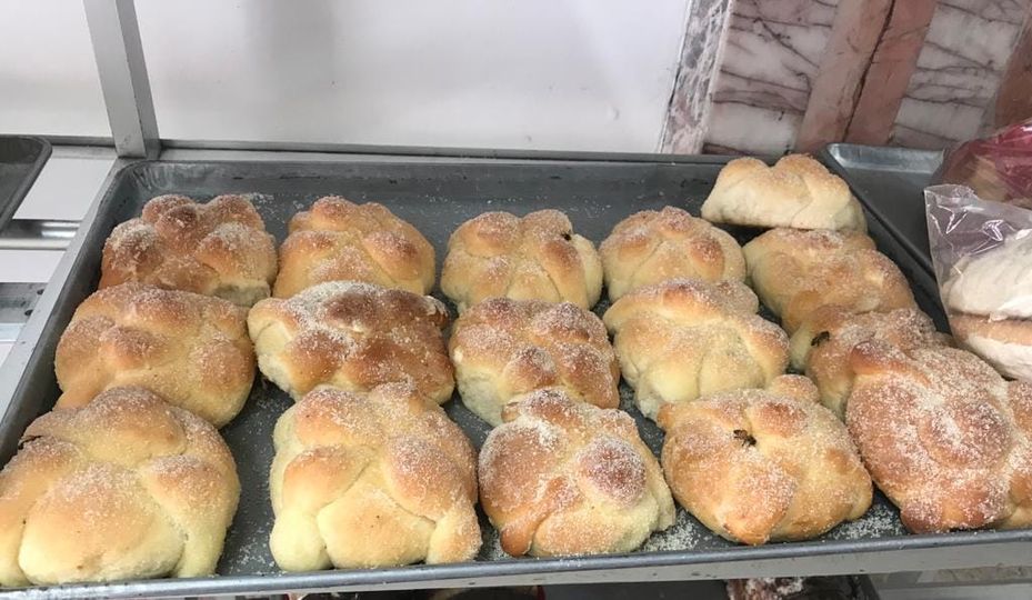 Incrementa la venta de pan de muerto en Mazatlán