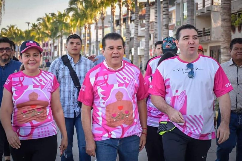 Vibra el Malecón de Mazatlán con la Carrera Rosa
