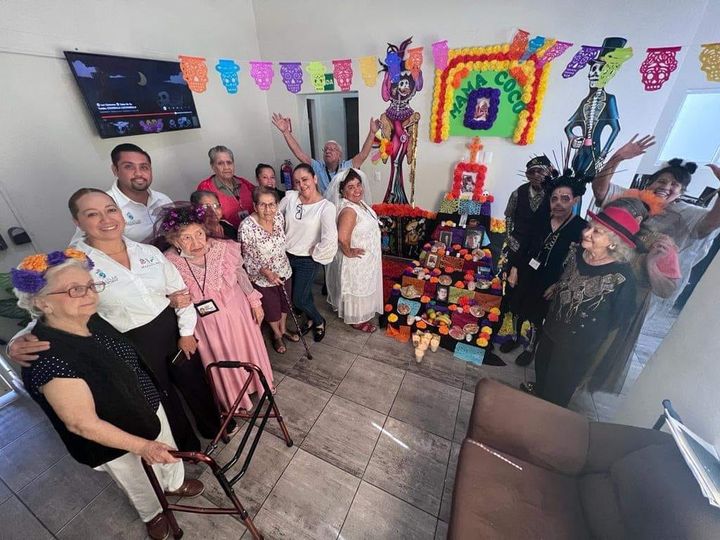 La presidenta del Sistema DIF Mazatlán, Dra. María Teresa Apodaca de González, a