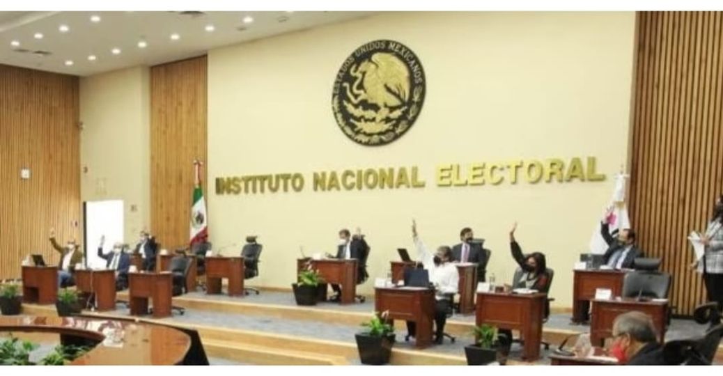 LA CRÓNICA