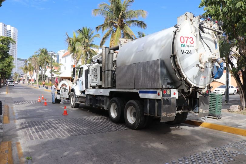 *Abastece Jumapam agua en estas vacaciones sin problemas.*