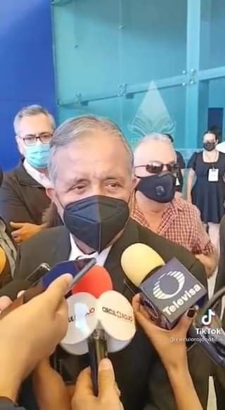 Alcalde de Culiacán, Jesús Estrada Ferreiro, señala de "pendejos" a medios y p