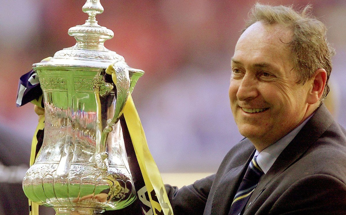 Gérard Houllier. Murió exentrenador de PSG a los 73 años