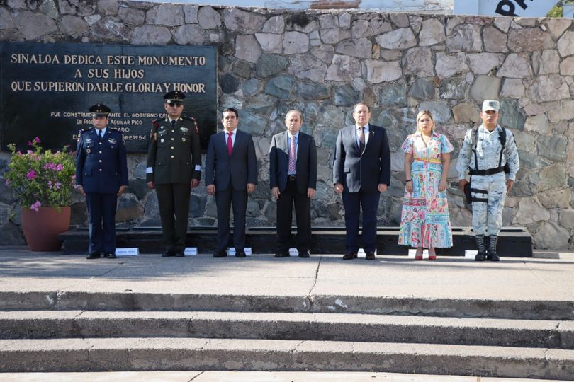 Autoridades de Sinaloa conmemoran el nacimiento del "Granito de Oro", el General