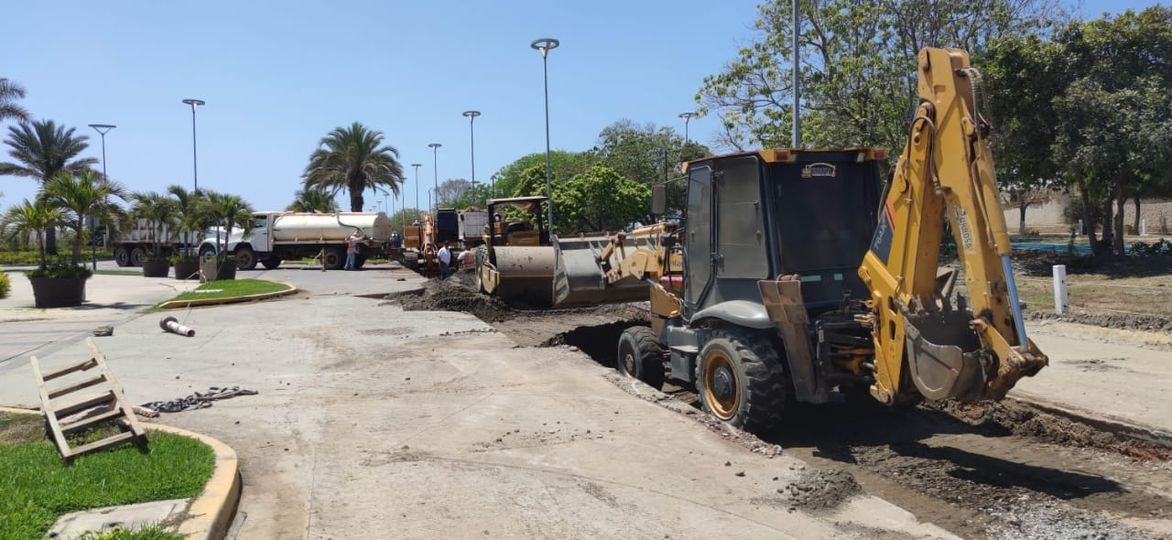 *Supervisa JUMAPAM instalación de nueva red de alcantarillado en El Habal-Cerrit