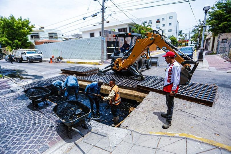 *Obras públicas refuerza trabajos en el Colector Roosevelt previo a la temporada