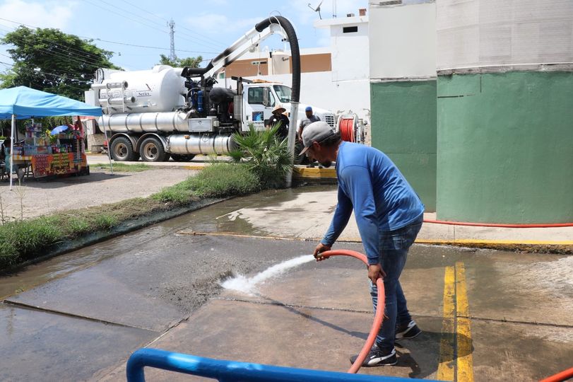 *Se cumplen metas de JUMAPAM en Villa Unión*