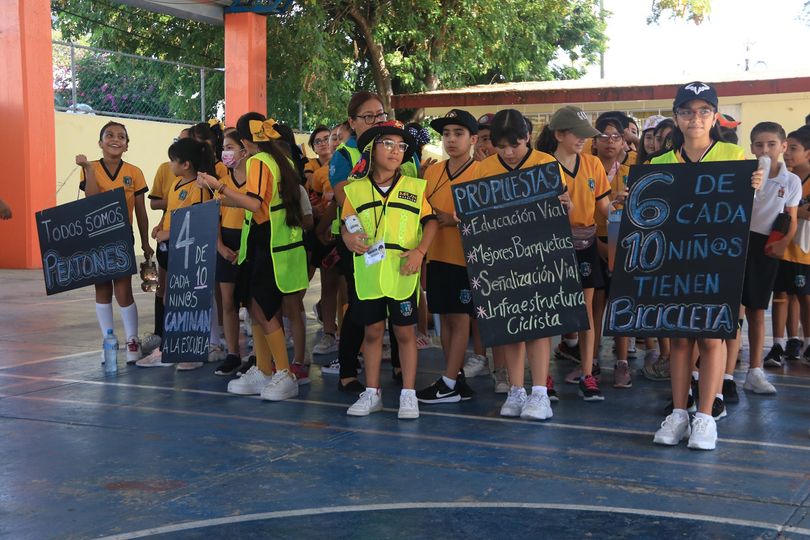 *Participan niños proponiendo trayectos seguros hacia su escuela*