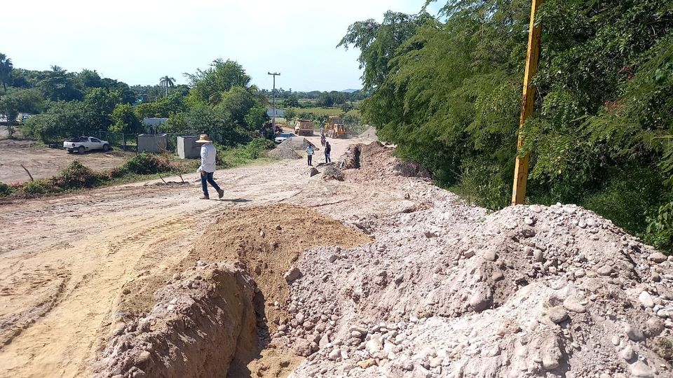 *Avanza la rehabilitación de la red agua potable en Lomas del Guayabo*