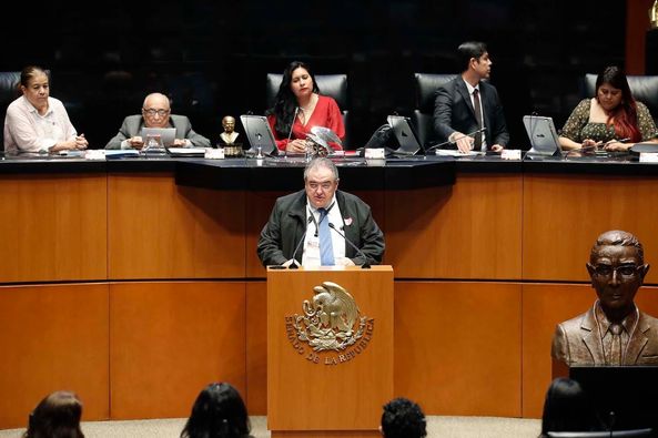 Entrega el Senado el reconocimiento “Dr. Jesús Kumate Rodríguez” al médico y aca