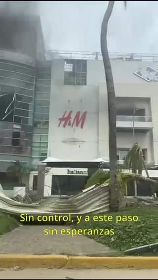 ESTO ES LO QUE EN REALIDAD PASA EN ACAPULCO.