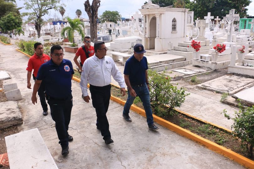 *Listo Oficialía Mayor con operativos en panteones municipales para el Día de Mu