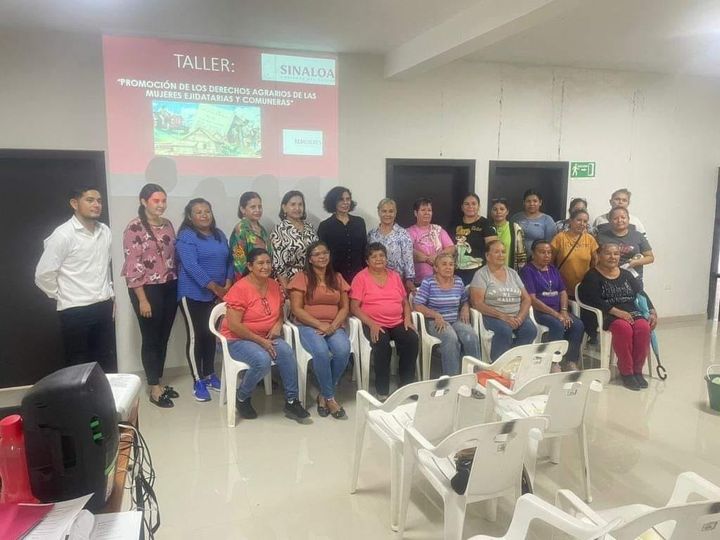 #Mocorito Capacitan sobre derechos agrarios y comunales a mujeres ejidatarias y comuneras