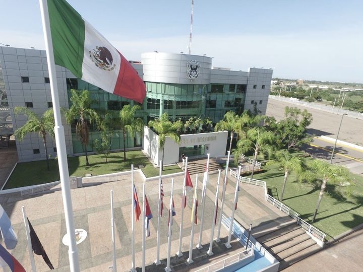 Determinación de la Justicia Federal de reinstalar a Jesús Madueña como Rector d