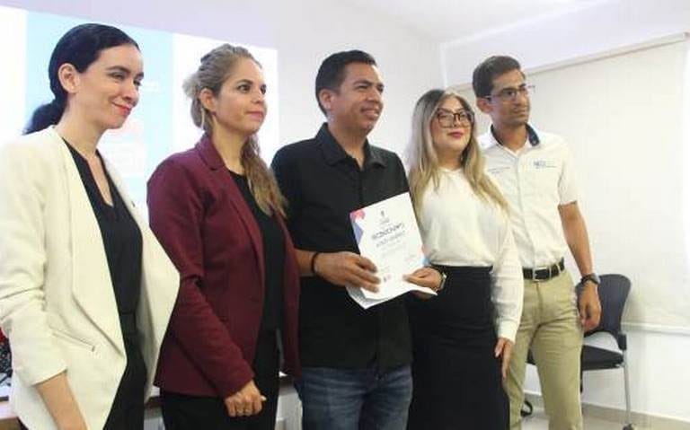 Con el fin de impulsar a los emprendedores de las marcas locales, la incubadora