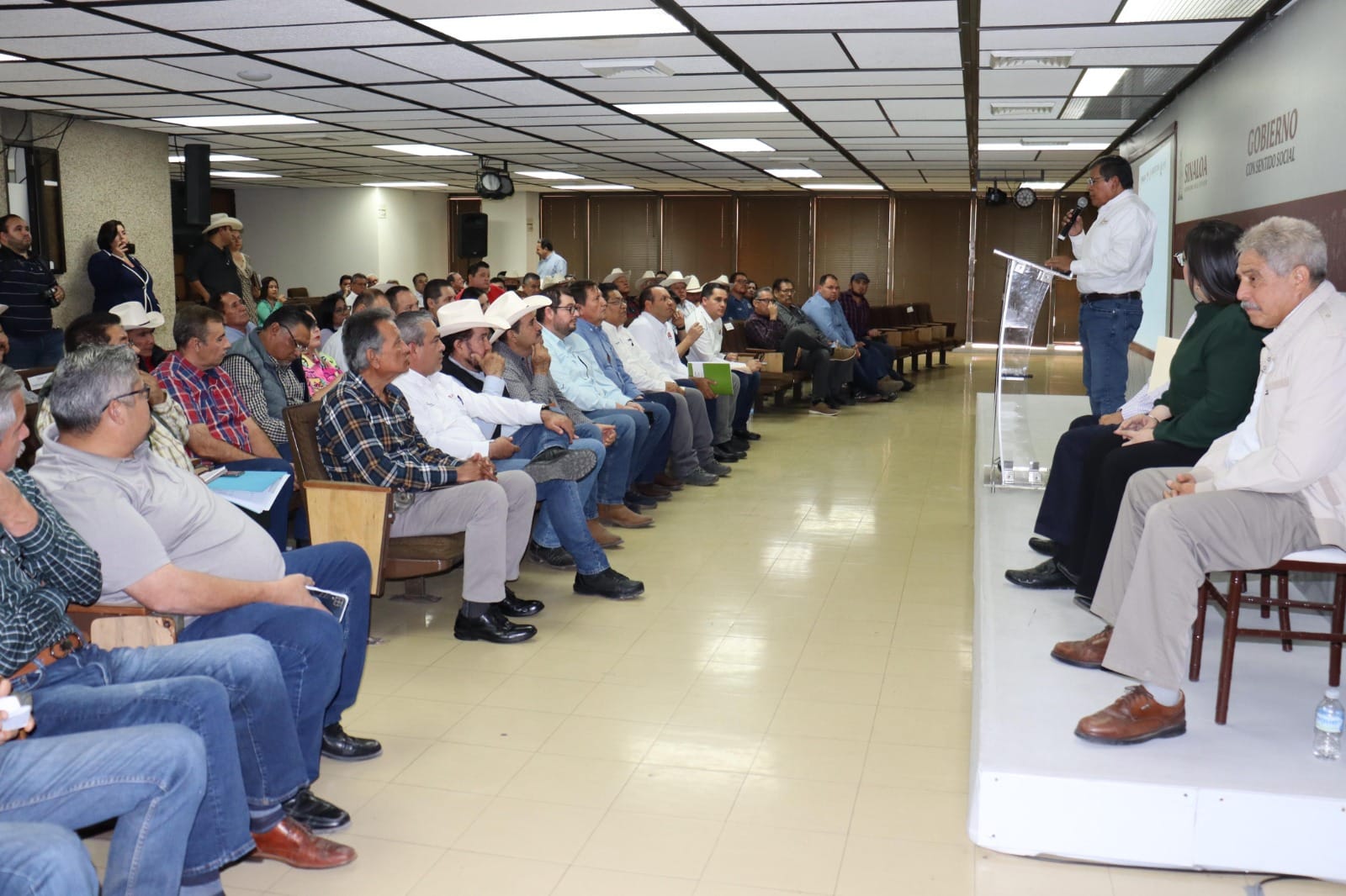 *APRUEBA CONSEJO ESTATAL AGROPECUARIO EL PLAN DE SIEMBRA 2023-2024*