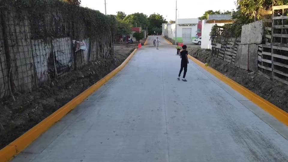 Inauguración de la calle benjamín Franklin, col. Progreso