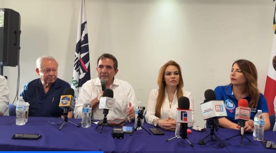 Exigimos el regreso sanos y a salvo de nuestros compañeros desaparecidos Luis Al