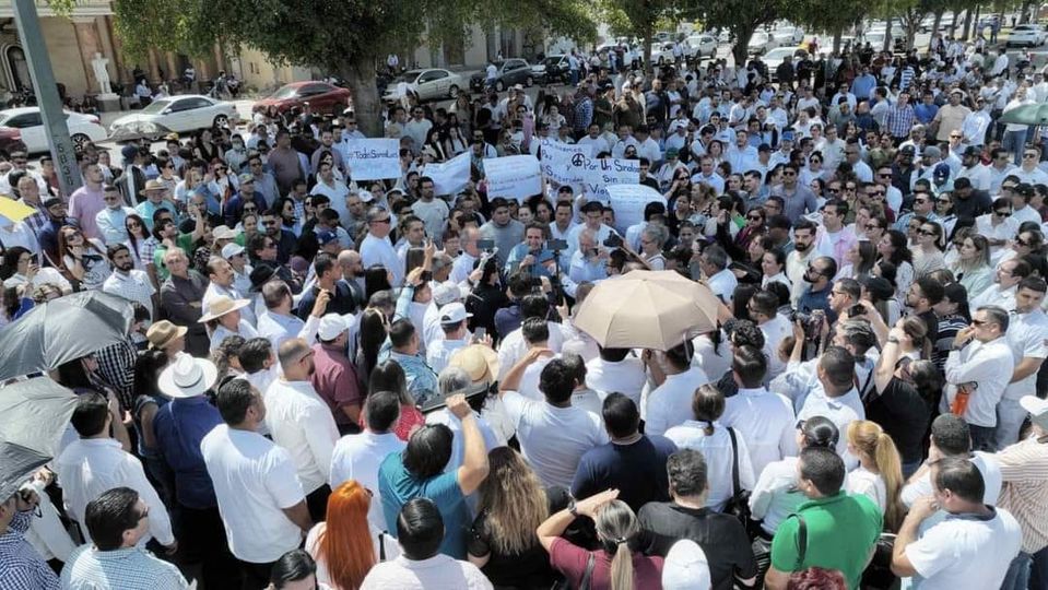 "A 48 horas de su desaparición, exigimos la libertad de nuestros compañeros Luis