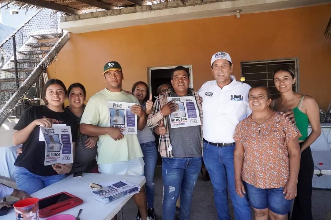 MARTIN PÉREZ CIERRA CAMPAÑA DEL TRIUNFO EN EL DISTRITO 23