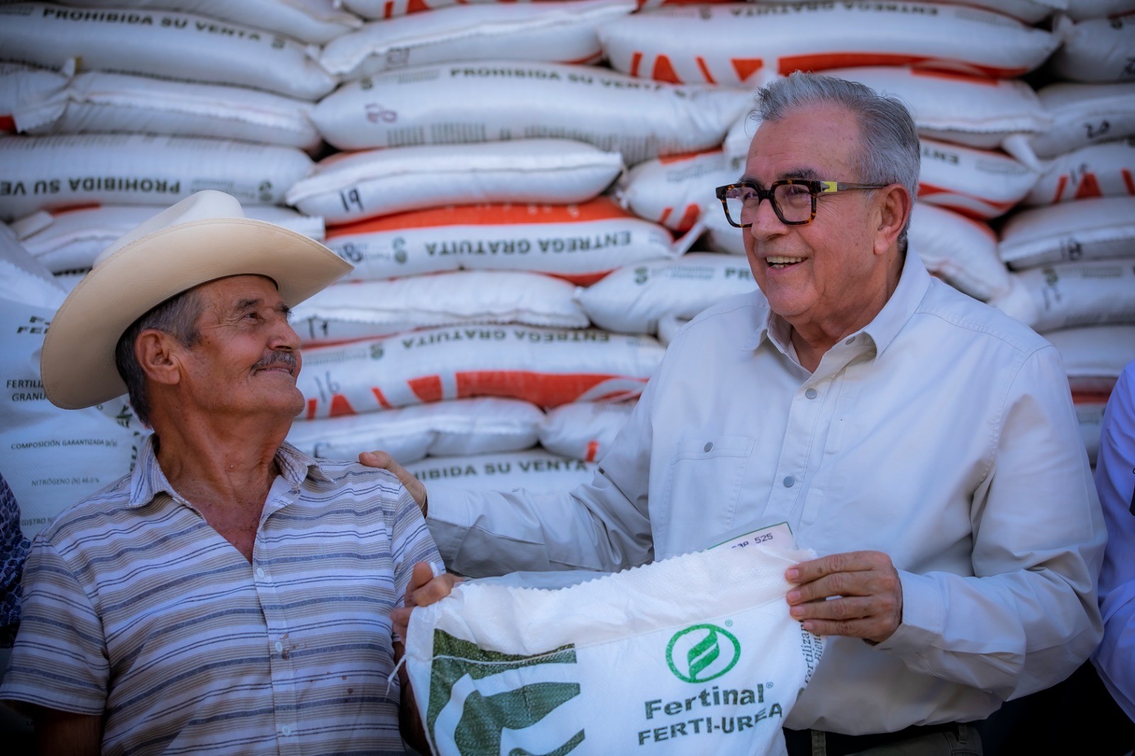 Rocha Moya arranca la entrega de Fertilizantes para el Bienestar a productores s