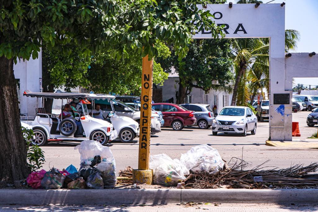 *¡Concientízate! No saques la basura fuera de horario.* _Servicios Públicos exhortó a la ciudadanía a respetar las rutas...