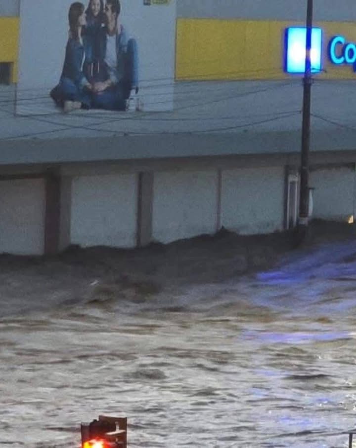 TRAGEDIA TOTAL EN POZA RICA 馃毃馃摙 dej贸 im谩genes impactantes tras el