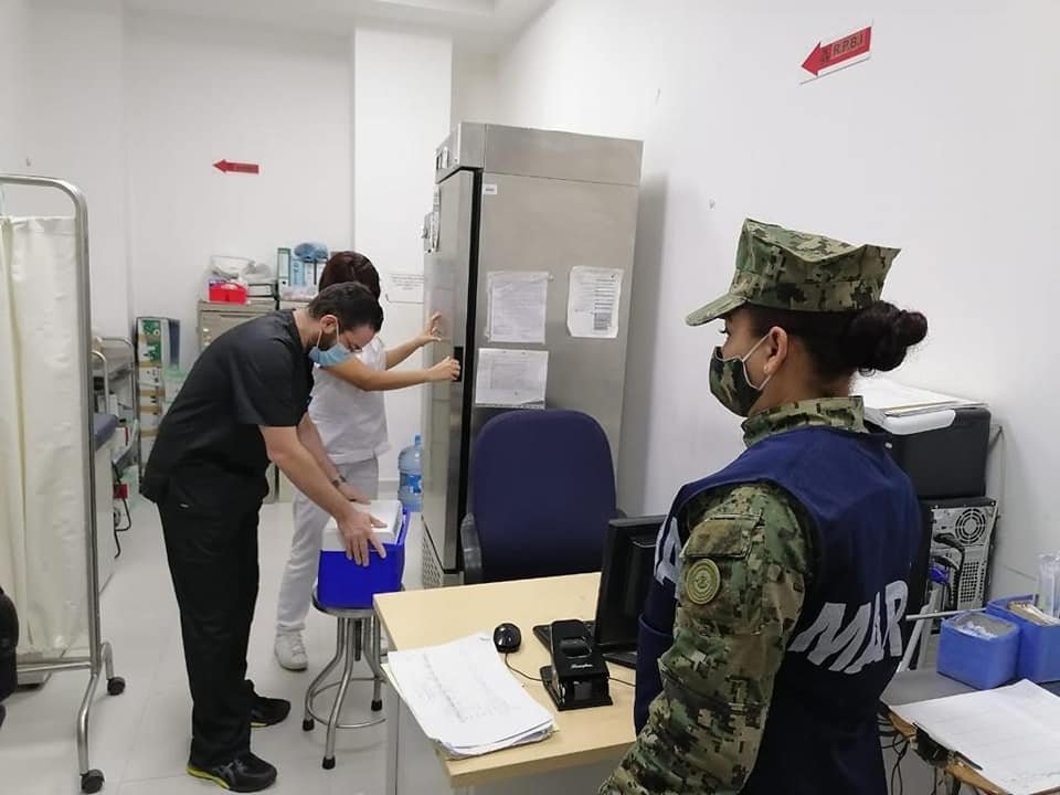 La Secretaría de Marina–Armada de México apoya en labores de distribución, resgu