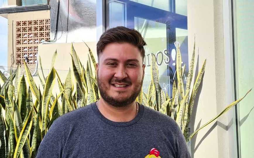 Simón Pollo, el 'influencer' que ayuda a personas necesitadas Sinaloa