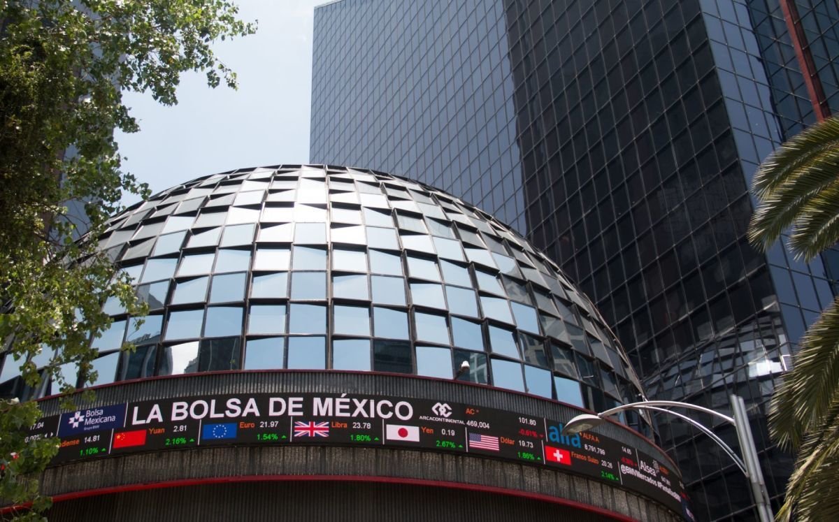 Bolsa Mexicana de Valores registra máximo histórico en volumen operado