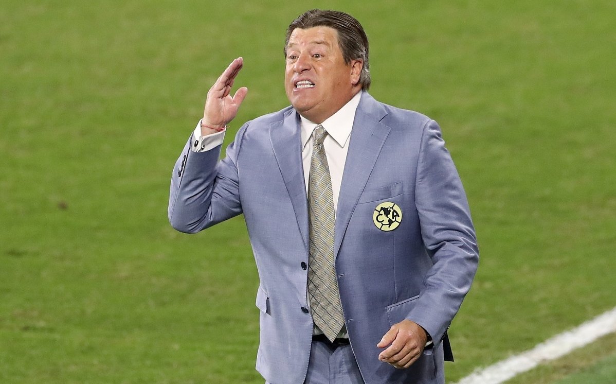 Miguel Herrera es suspendido cinco partidos por Concacaf