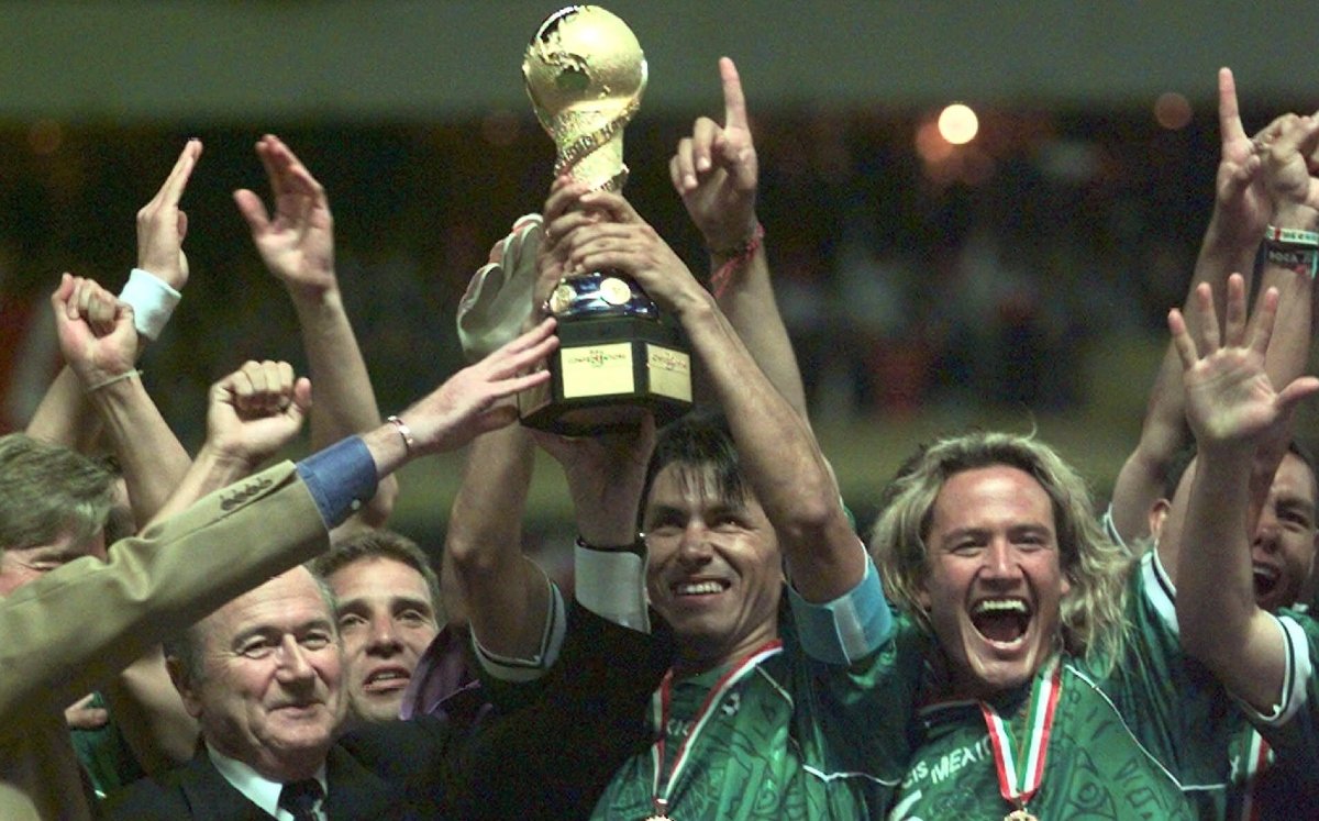 México consigue su primer título de FIFA tras ganar la Confederaciones