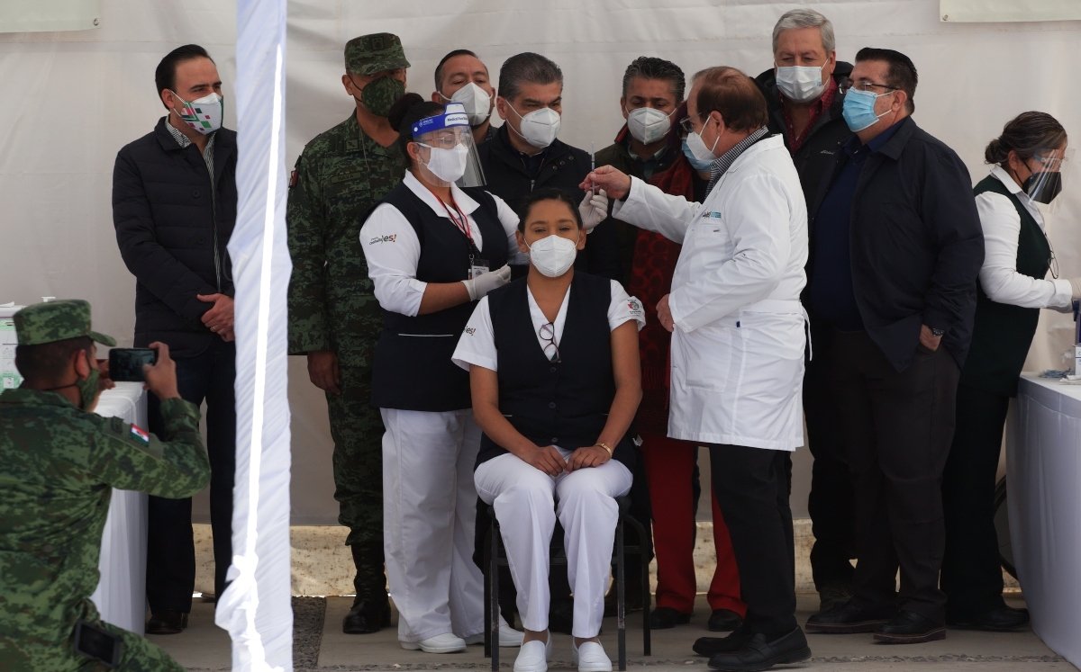 Vacuna contra covid-19, una esperanza para personal de salud