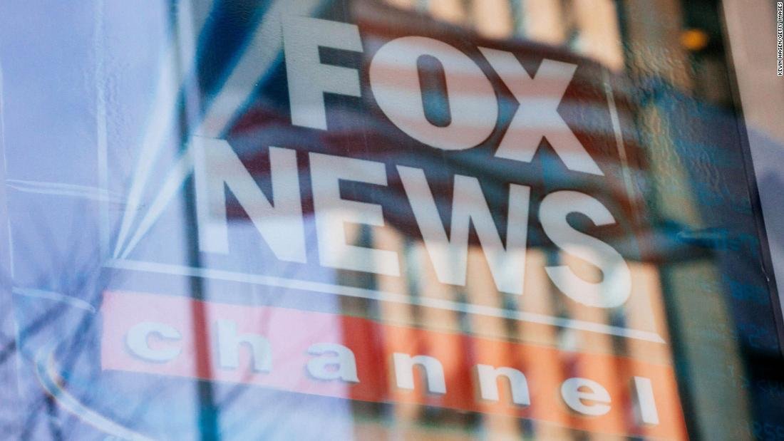 Chris Stirewalt: el editor político despedido de Fox News llama a los 'hombres de moda en los medios' que ayudaron a Trump a intentar 'robar una elección'