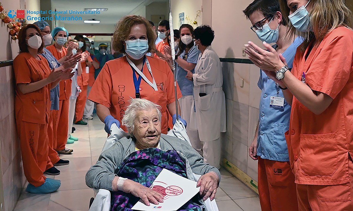 Mujer de 104 años logra superar el coronavirus en España