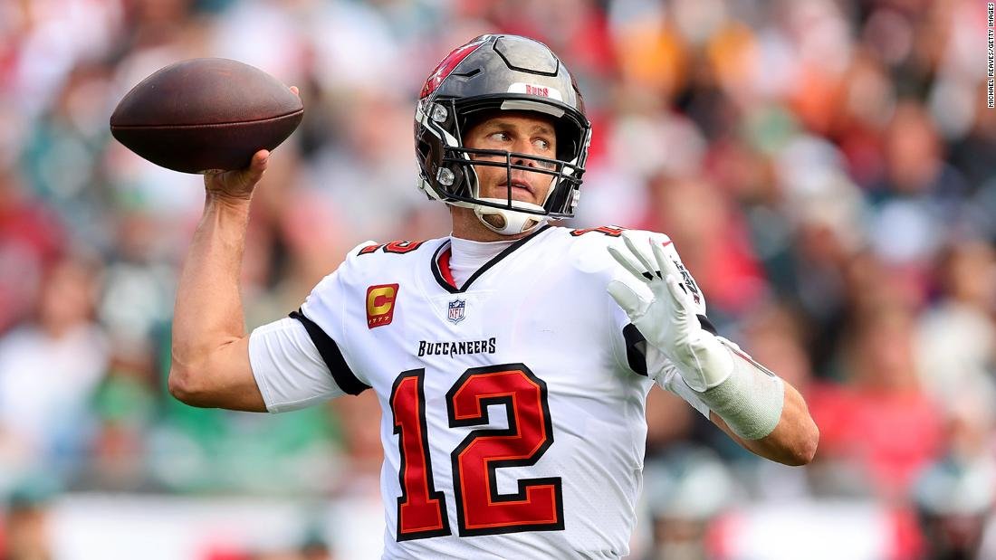 Tom Brady regresa de su retiro a Tampa Bay Buccaneers la próxima temporada