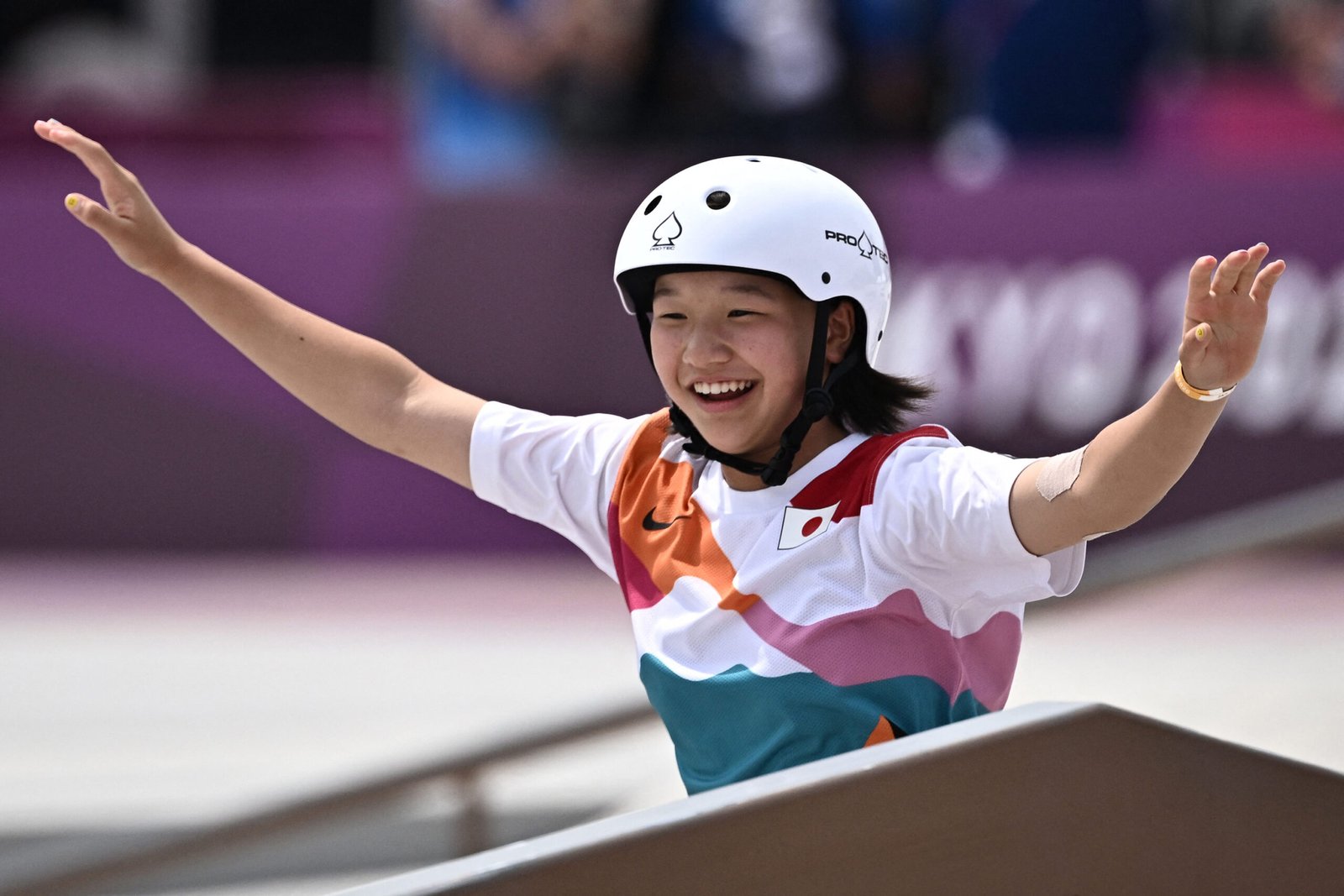 Nishiya Momiji, de 13 años, se convierte en uno de los ganadores de medallas de oro más jóvenes en la historia olímpica
