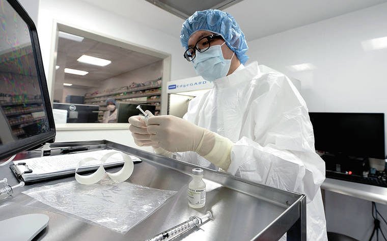 EU monitorea avance de nueva cepa de coronavirus en Reino Unido