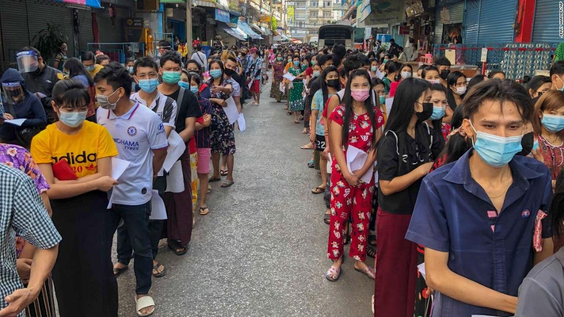 Tailandia El brote de Covid en la provincia de Samut Sakhon lleva a las autoridades a realizar pruebas a miles