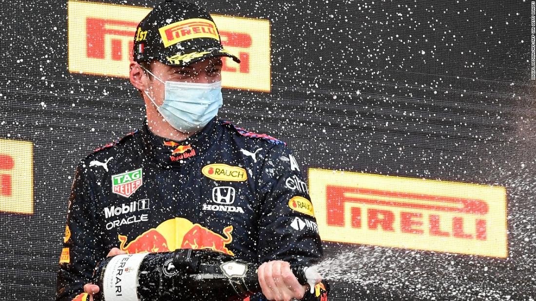 GP de Imola: Max Verstappen gana en Imola pero Lewis Hamilton se mantiene por delante