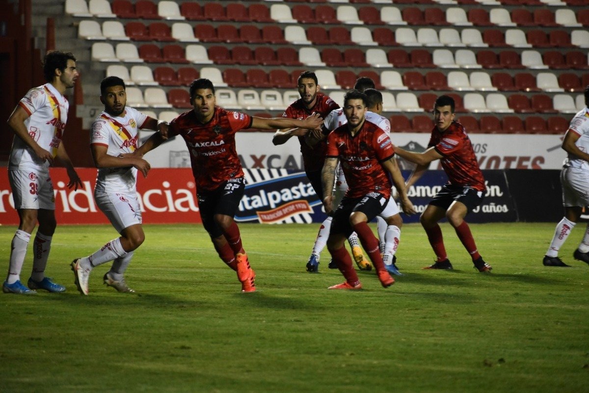 Coyotes enfrenta al Morelia en el Guardianes 2020