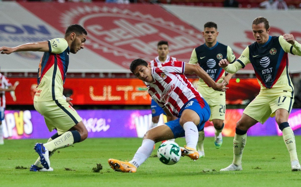 Liguilla Liga MX. Arturo Brizio aclara polémica en Clásico Nacional