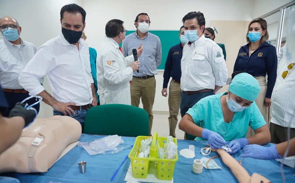 AMLO busca contratar más personal médico para atender covid-19