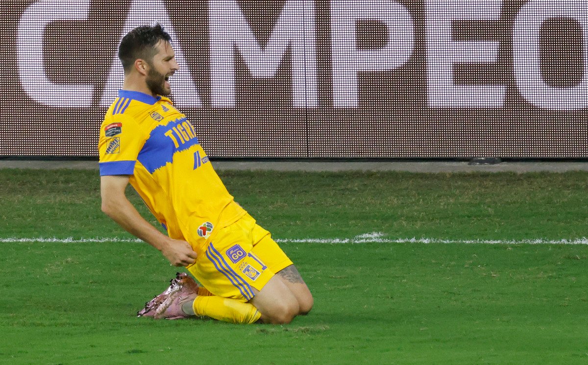 André-Pierre Gignac celebra a lo Thierry Henry en Concachampions